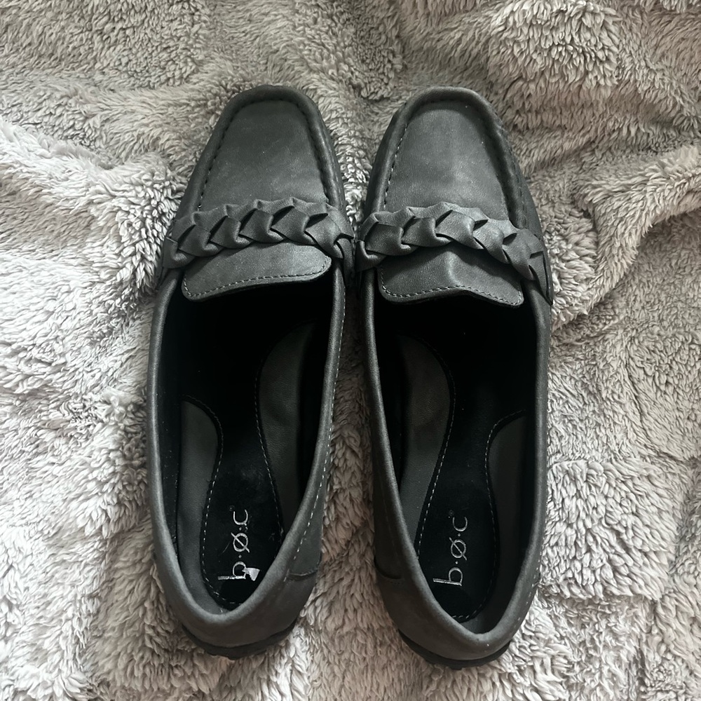 Women's Gray Loafers